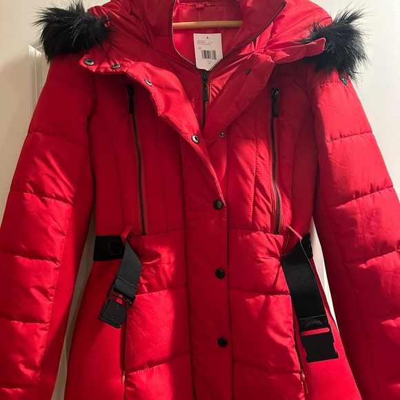 GUESS Women's Vonn Belted Puffer Hooded Jacket - Picture 4 of 12